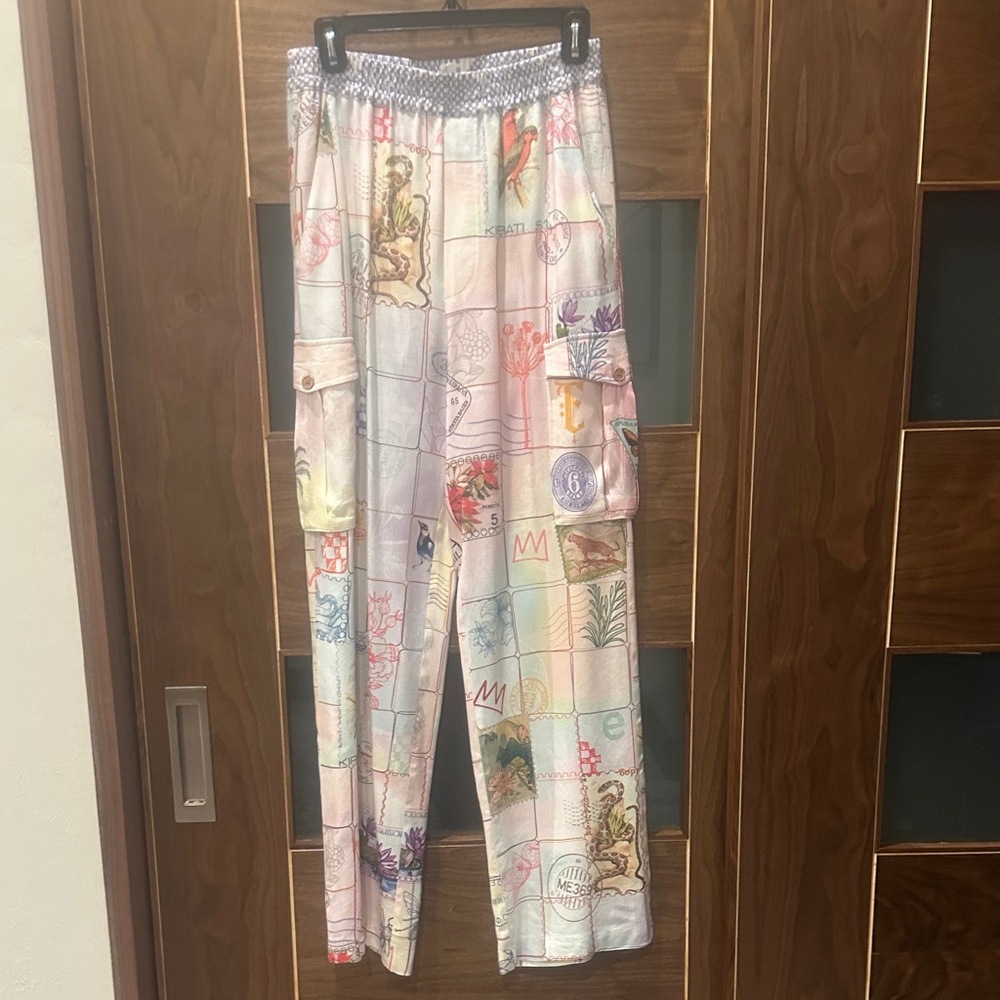 Colorful Graphic Women's vacation pants